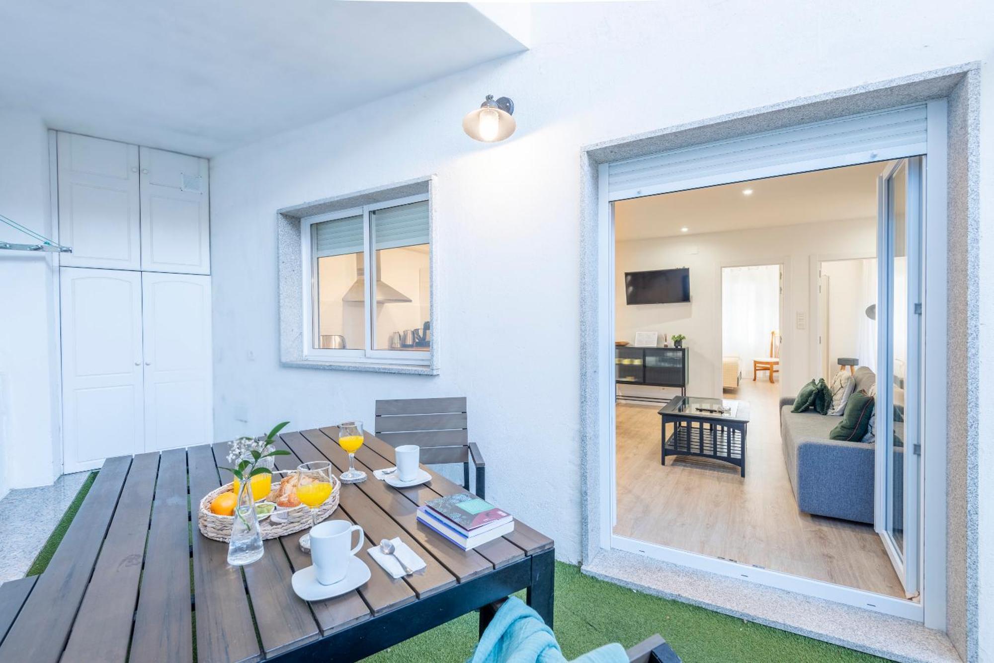 Apartamento A 140 M Playa Caneliñas- 2 Habit. 4-6 Pax  Sanxenxo Exterior foto